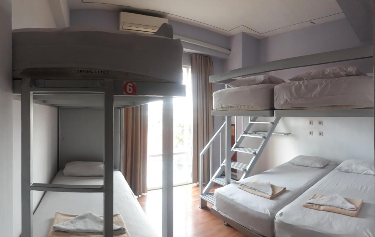 Edu Hostel Yogyakarta Ngoại thất bức ảnh