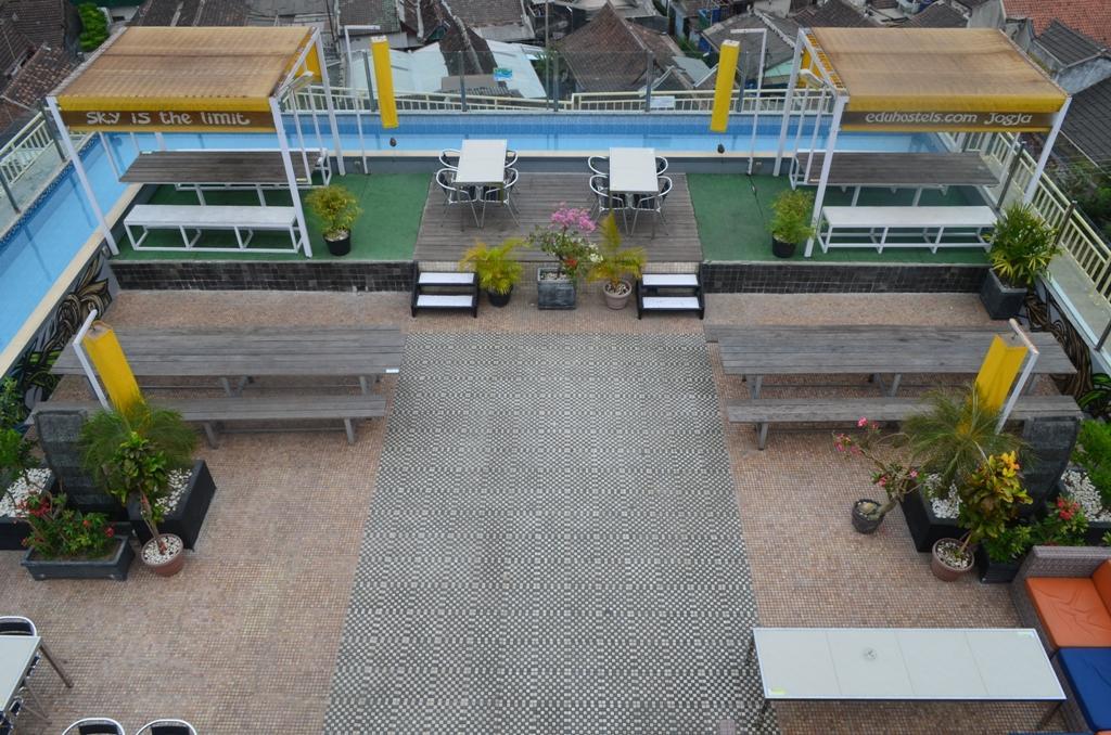 Edu Hostel Yogyakarta Ngoại thất bức ảnh