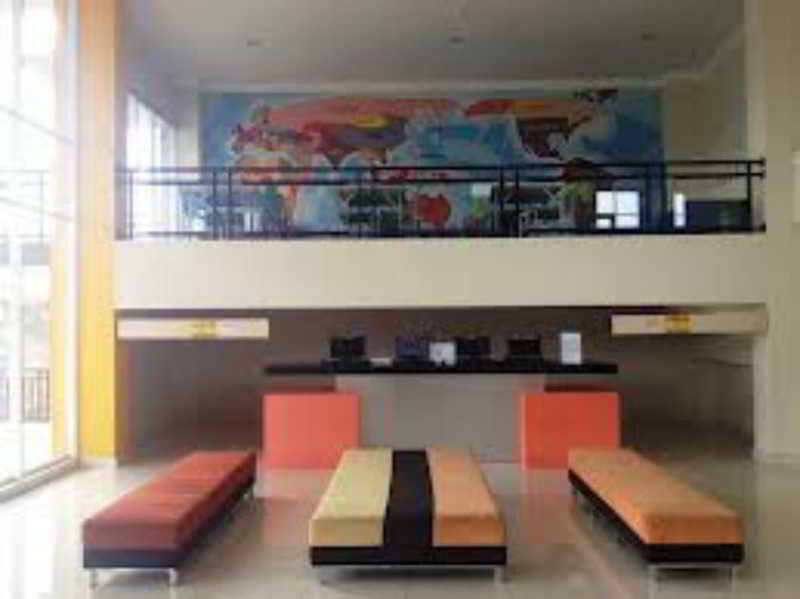 Edu Hostel Yogyakarta Ngoại thất bức ảnh