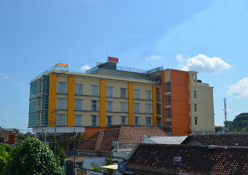 Edu Hostel Yogyakarta Ngoại thất bức ảnh