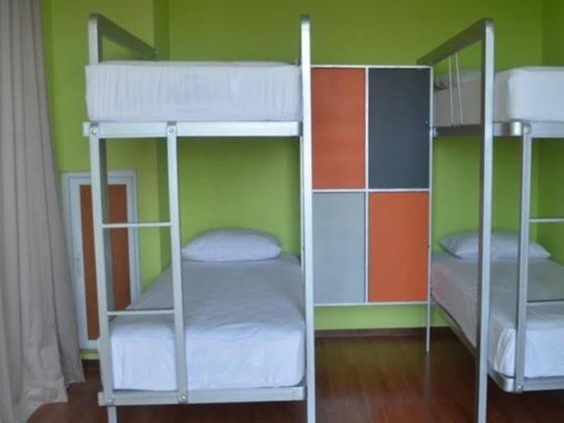 Edu Hostel Yogyakarta Ngoại thất bức ảnh