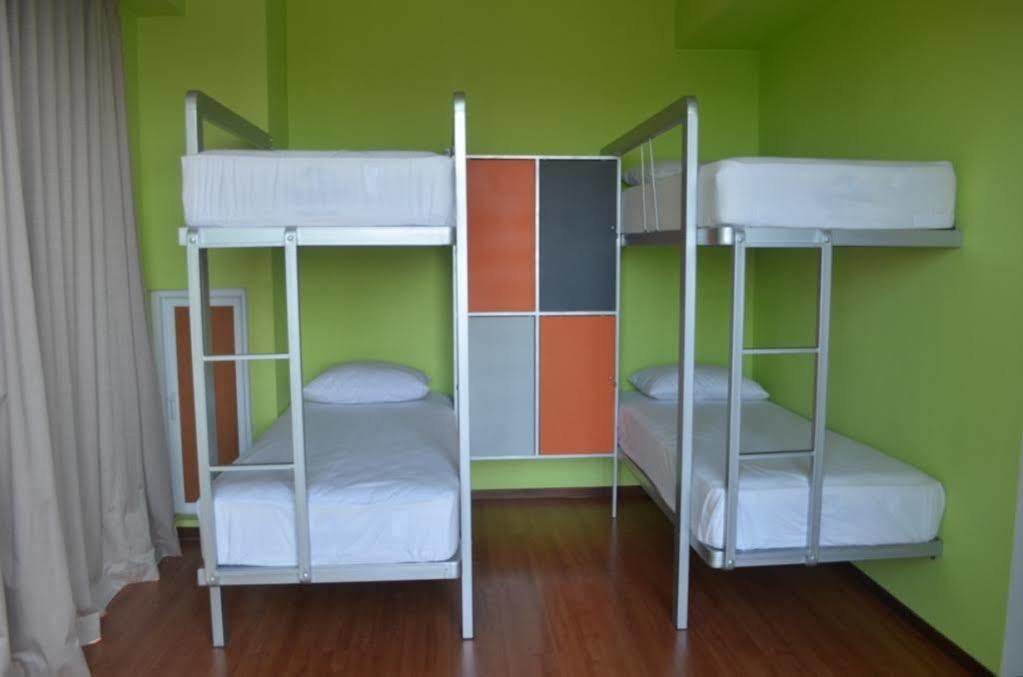 Edu Hostel Yogyakarta Ngoại thất bức ảnh