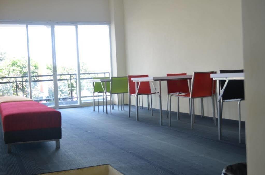 Edu Hostel Yogyakarta Ngoại thất bức ảnh